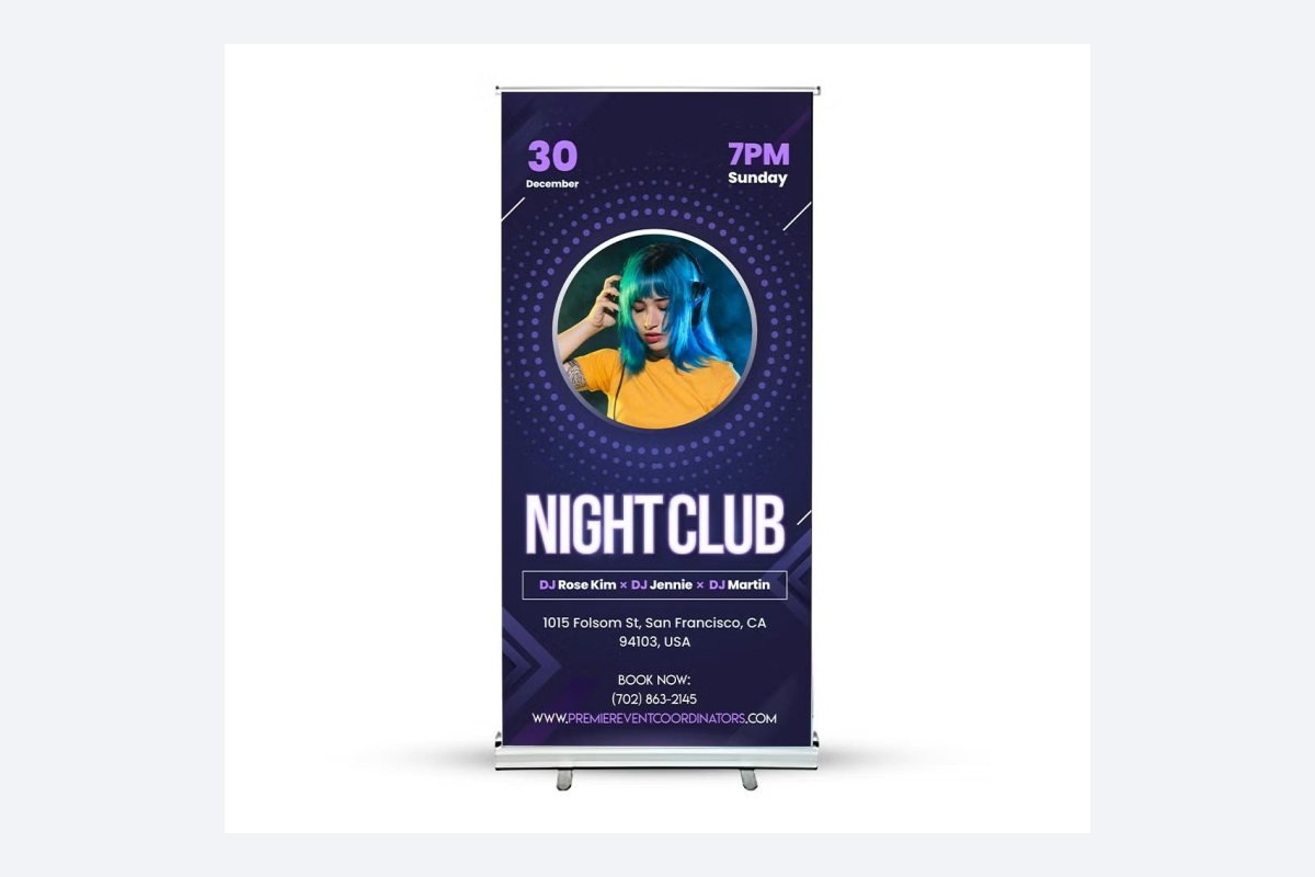 Standee